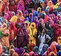 Un groupe de femmes de l'ethnie Bedja, au Soudan (pays où l'ethnie est majoritaire).