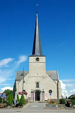 La façade.