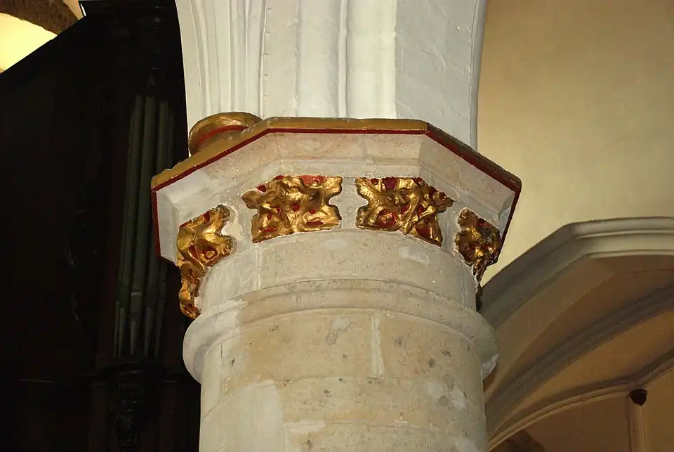 Chapiteau.