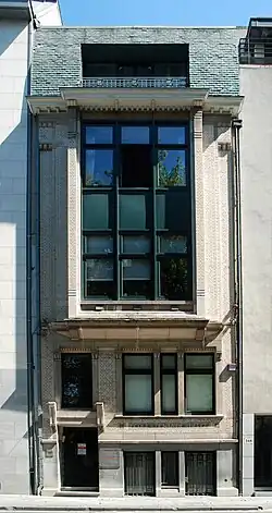 Façade.
