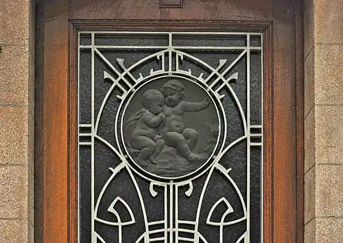Putti.