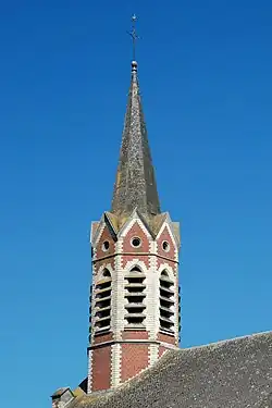 Le clocher.