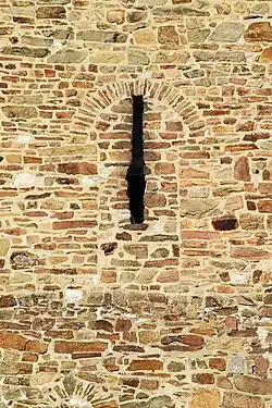 La porte primitive.