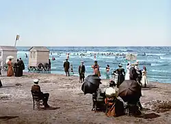 En 1900.