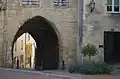 Le porche du château.