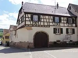 Ferme (XVIIe-XVIIIe),27 rue des Vosges.