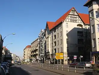 Image illustrative de l’article Hermannstraße (Berlin-Neukölln)