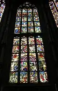 Verrière du chœur : la Passion du Christ, datant de 1441
