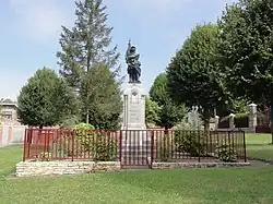 Monument aux morts.