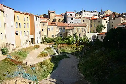 Les arènes antiques de Béziers.