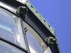 La frise décorée.