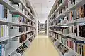 Rayonnage de livres.