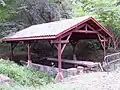 Le lavoir à l'ouest du village (août&nbsp;2010).