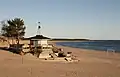 Le bar Bikini sur la plage.