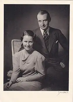 Description de l'image Bildpostkarte mit Foto des Friedrich Günther Prinz von Schwarzburg-Rudolstadt und seiner Frau Sophie.jpg.