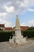 Le monument aux morts.