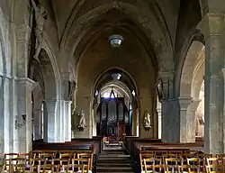 L’intérieur.