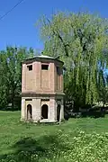 Château d'eau du parc de la Croix rouge, classé,