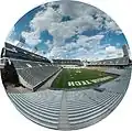 Vue des tribunes Ouest, Nord et Est depuis la terrasse. 2014.