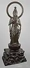Statue en bronze réalisée entre 1716 et 1736, représentant le Bodhisattva Kannon, le Grand Être de Compassion.