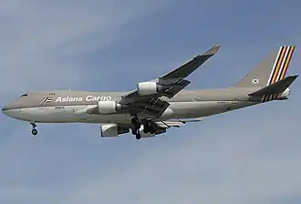 HL7604, l'appareil impliqué dans l'accident, ici à l'aéroport de Singapour-Changi en janvier 2010.
