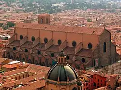 Basilique San Petronio de Bologne, la plus grande église gothique en brique du monde