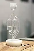 Bonde aseptique permettant l'échappement de gaz tout en conservant l’étanchéité à l'air.