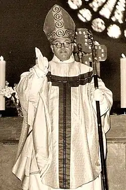 Photographie de l'abbé Bonifatius Becker en 1956.