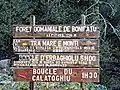 Panneau à l'entrée.
