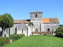 L'église Saint-Pierre.