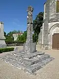 La croix et l'église