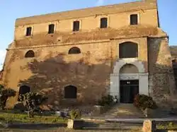 Fort ancien.