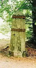 Borne 147, octogonale, dans la vallée de la Hoëgne à proximité de Hockai dans les Hautes Fagnes
