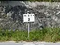 Panneau kilométrique, km 2 de la route départementale 1 en Haute-Savoie.