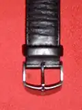Boucle ardillonnon utilisée pour les bracelets en métal.