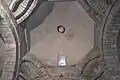 Voûte (coupole à pendentifs) sous le clocher.