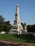 Monument à la mémoire des français d'outre-mer morts pour la patrie.