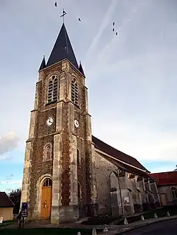 L'église Saint-Médard.