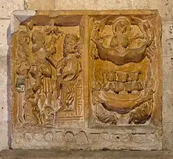 Le Massacre des Saints-Innocents, sur un bénitier du XIIe siècle situé à l'entrée de l'abbatiale Saint-Pierre.