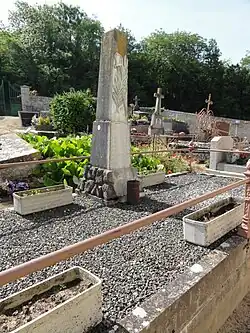 Monument aux morts.