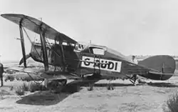Photographie noir et blanc de l'avion.