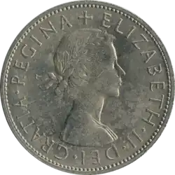 Une demi-couronne