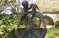Cadran solaire de Brenda Putnam dans les Brookgreen Gardens (en), en Caroline du Sud (1931).