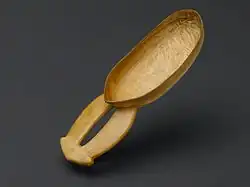 Cuiller kalukili (Boa ou Lega)
