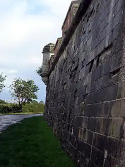 Remparts.