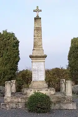 Le monument aux morts (déc.&nbsp;2010).