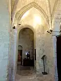 1re&nbsp;travée, vue vers l'ouest.