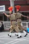Deux soldats indiens
