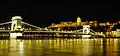 Pont à chaînes (pont des chaînes Széchenyi).