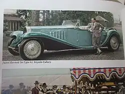 Avec sa Bugatti Royale Type 41 Roadster Esders de 1932.